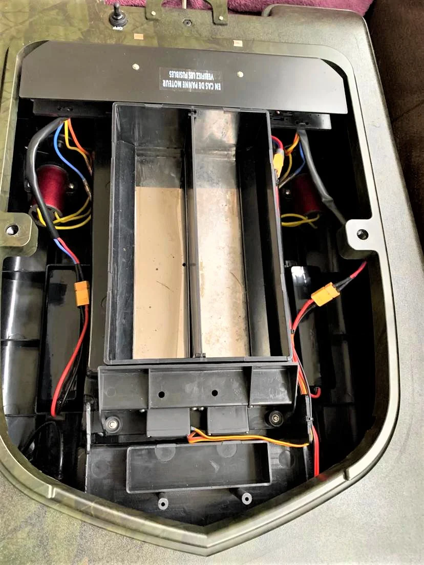 Anatec bait boat - compatible Li-ion battery packs - Image 8